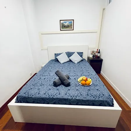 Via Laietana 0 Oda ve Kahvaltı *
